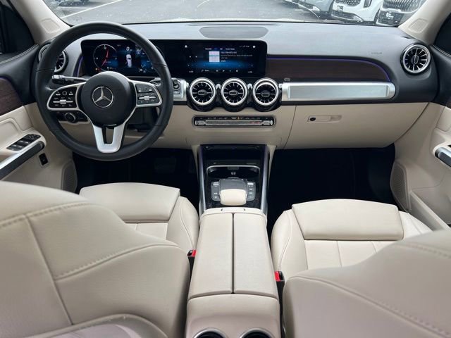 Used 2023 Mercedes-Benz GLB 250 4MATIC image 11