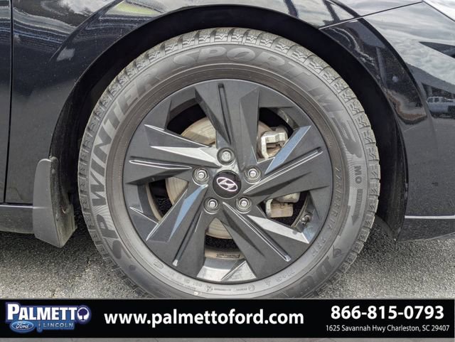 Used 2022 Hyundai Elantra SEL FWD image 10