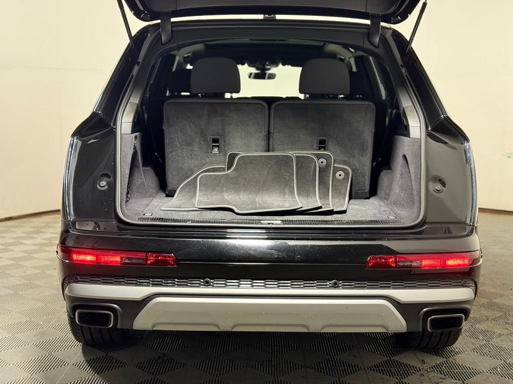 Used 2025 Audi Q7 3.0T Premium Plus AWD/4WD image 6