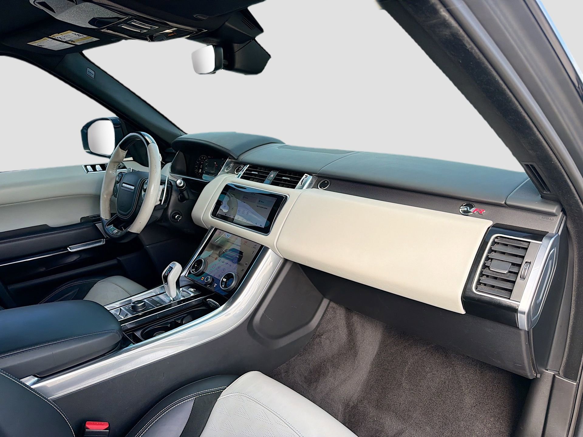 Used 2020 Land Rover Range Rover Sport SVR image 15