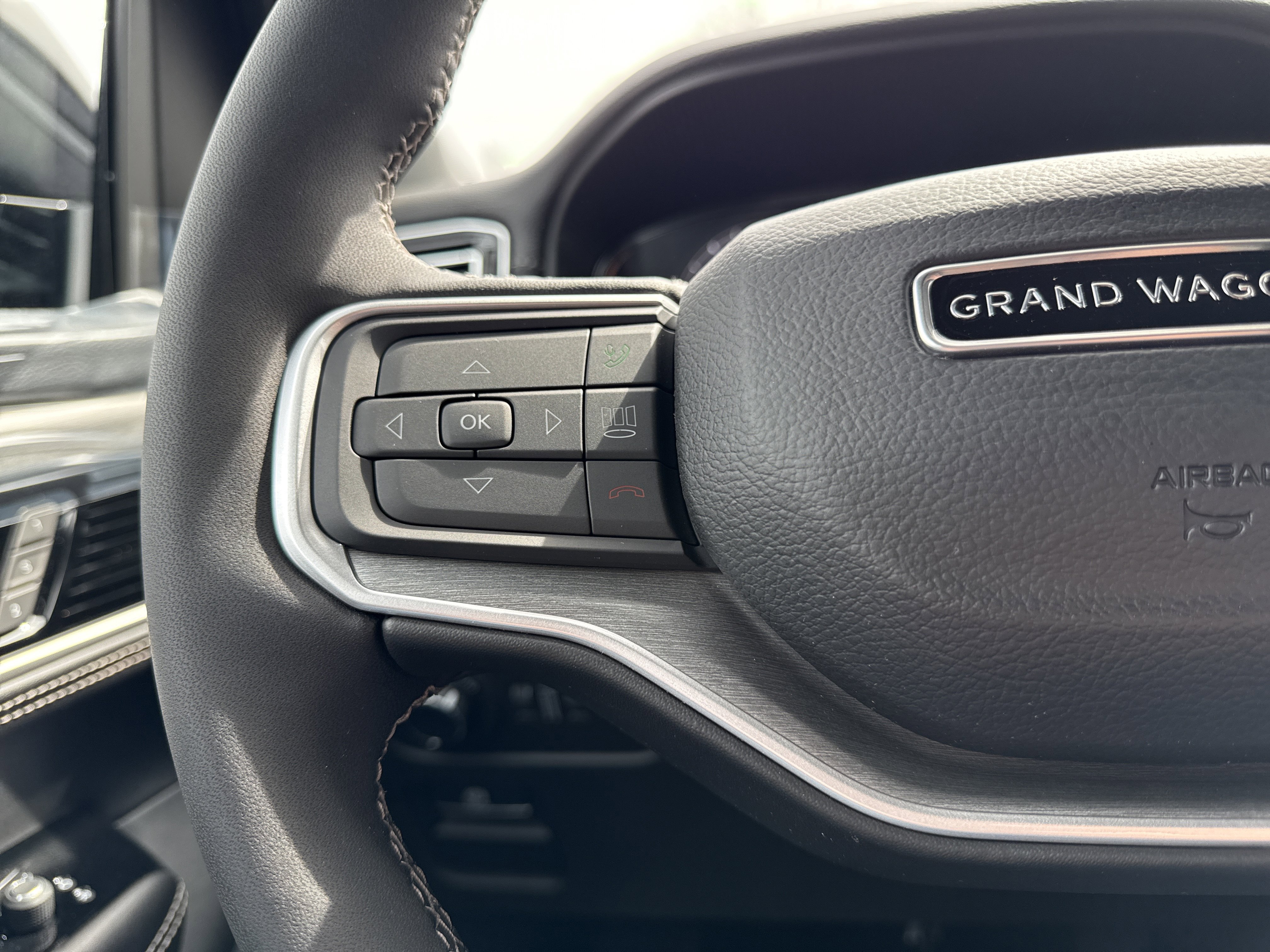 New 2026 Jeep Grand Wagoneer 4WD image 30