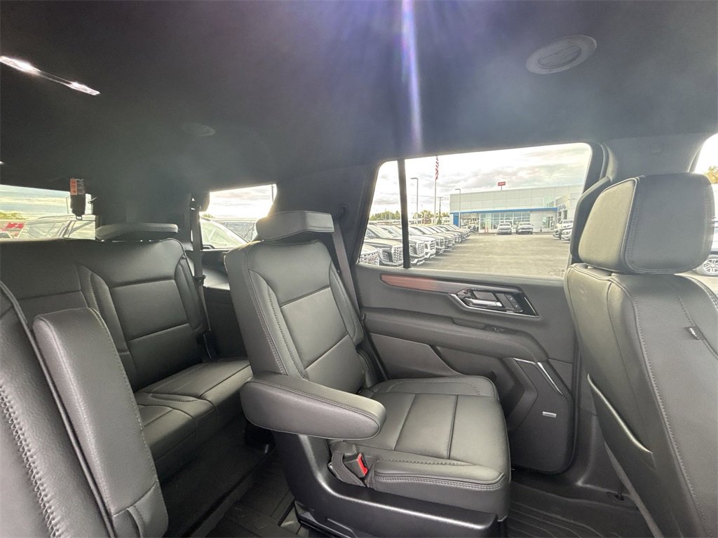 New 2026 GMC Yukon Denali w/ LPO, Floor Liner Package image 14
