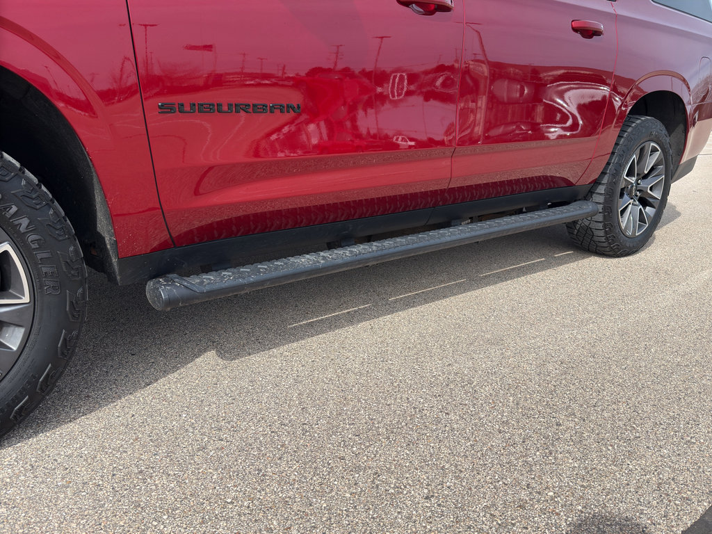 Used 2022 Chevrolet Suburban Z71 w/ Z71 Off-Road Package image 12