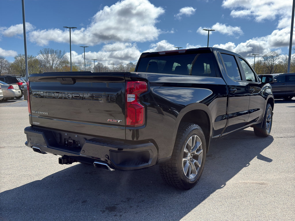 Used 2022 Chevrolet Silverado 1500 RST AWD/4WD image 5