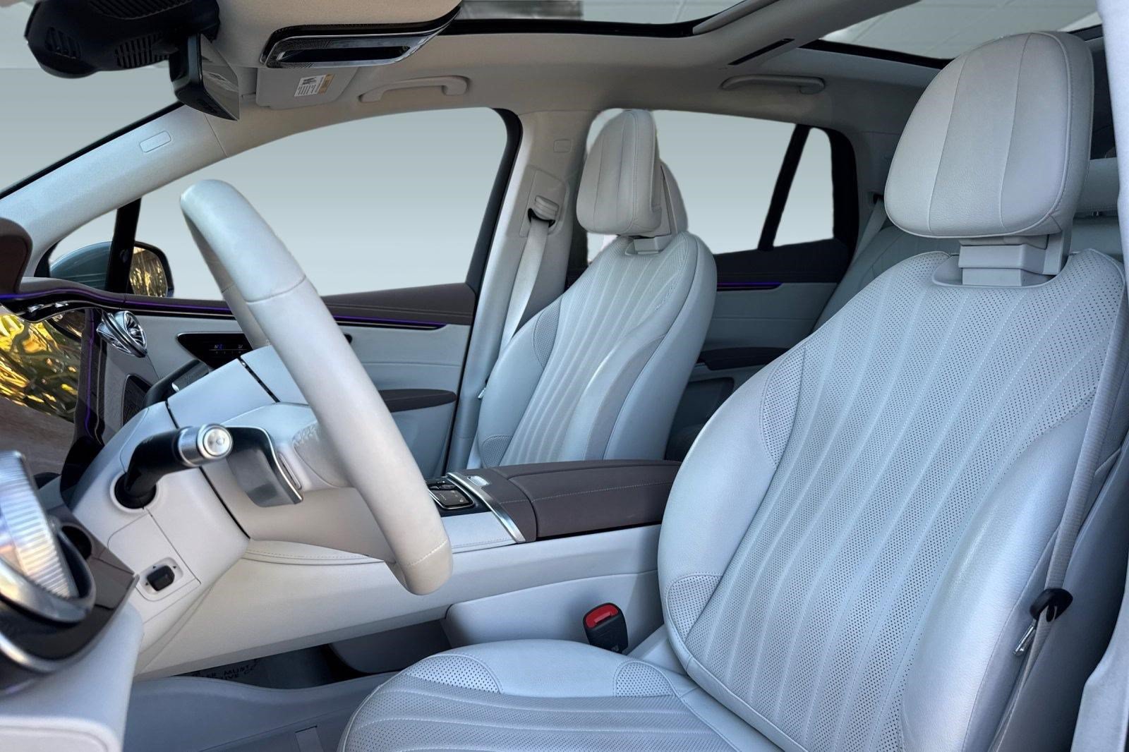 Certified 2023 Mercedes-Benz EQS 580 4MATIC SUV image 5