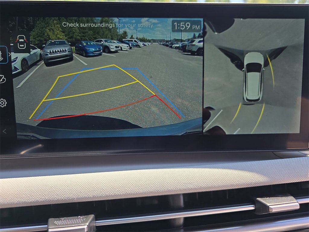 New 2025 Hyundai Tucson Limited image 32