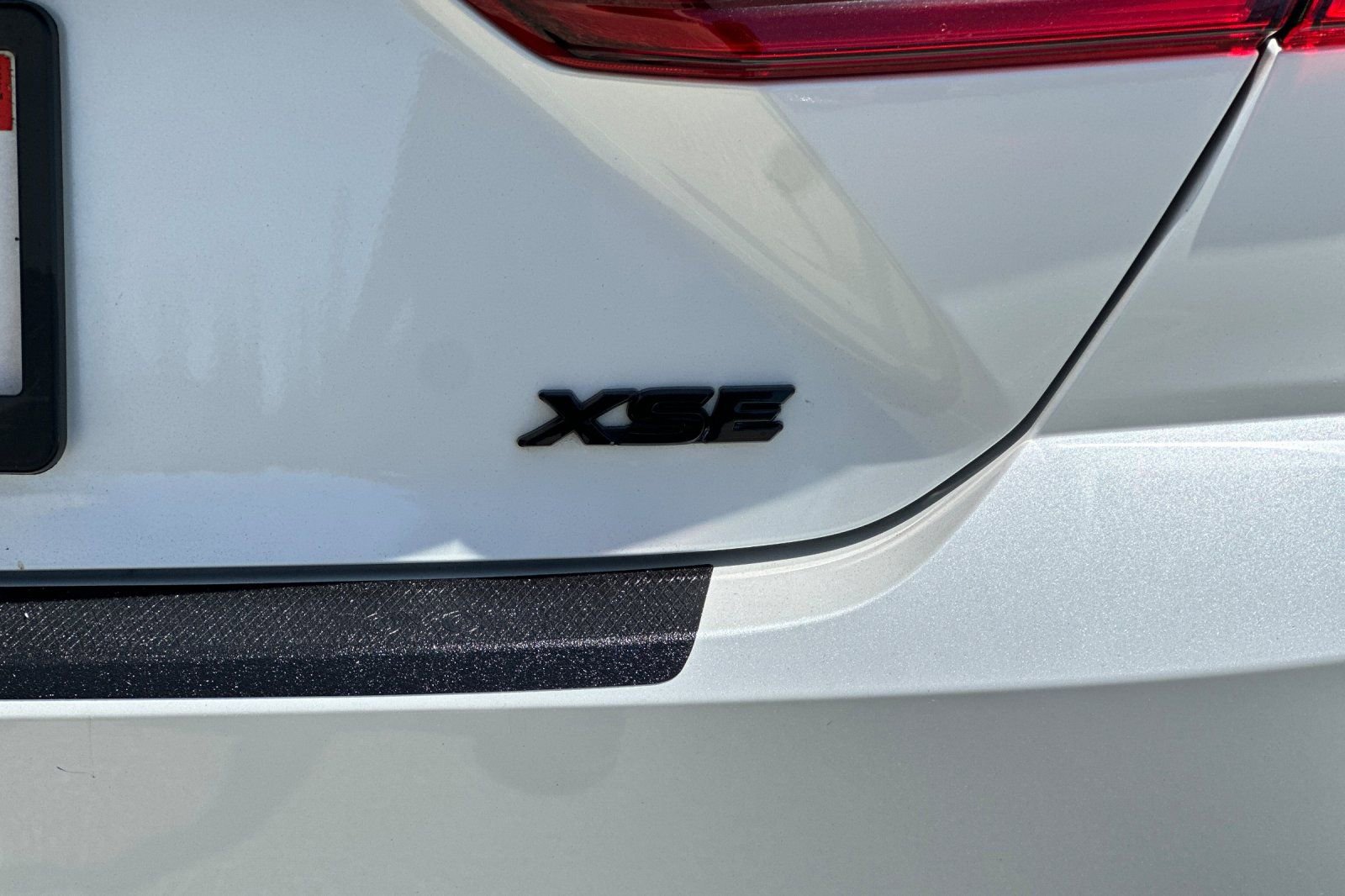 Used 2025 Toyota Camry XSE FWD image 26