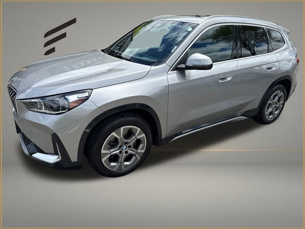 Used 2025 BMW X1 xDrive28i AWD/4WD image 1