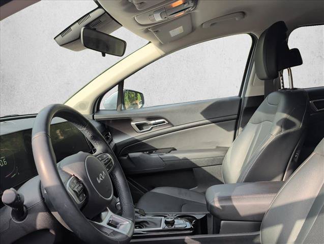 Used 2025 Kia Sportage EX FWD image 10