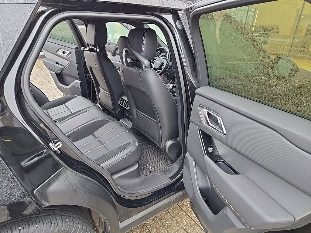 Certified 2023 Land Rover Range Rover Velar R-Dynamic S image 18