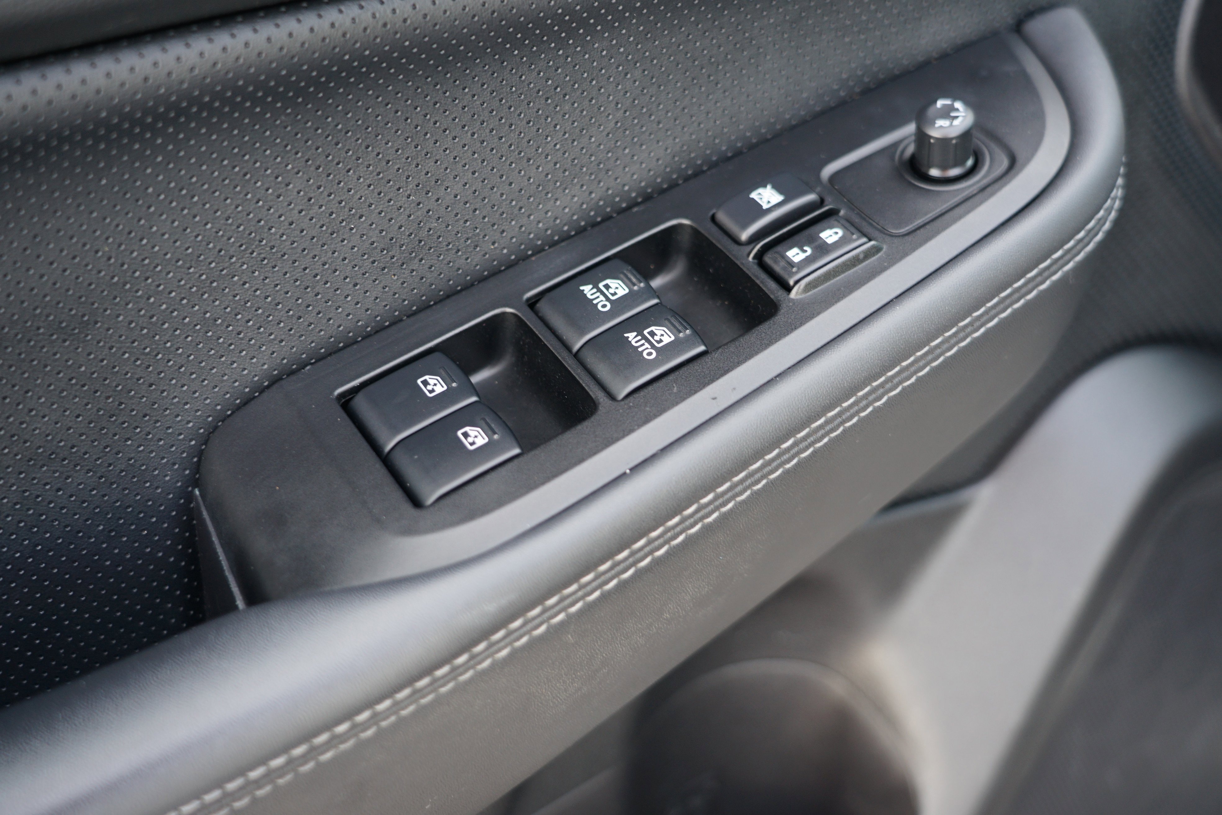 Used 2017 Subaru Outback 3.6R Limited image 17