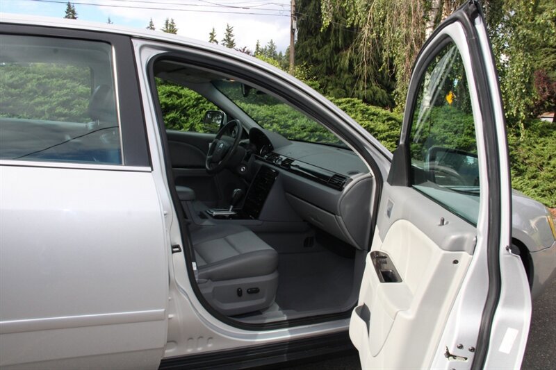 Used 2005 Mercury Montego Premier FWD image 13