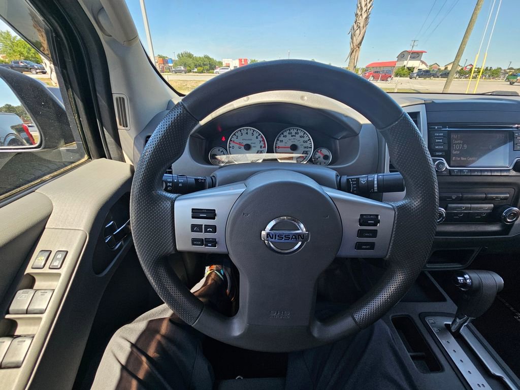 Used 2016 Nissan Frontier Desert Runner RWD image 14