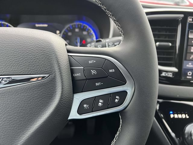 New 2026 Chrysler Voyager LX FWD image 17