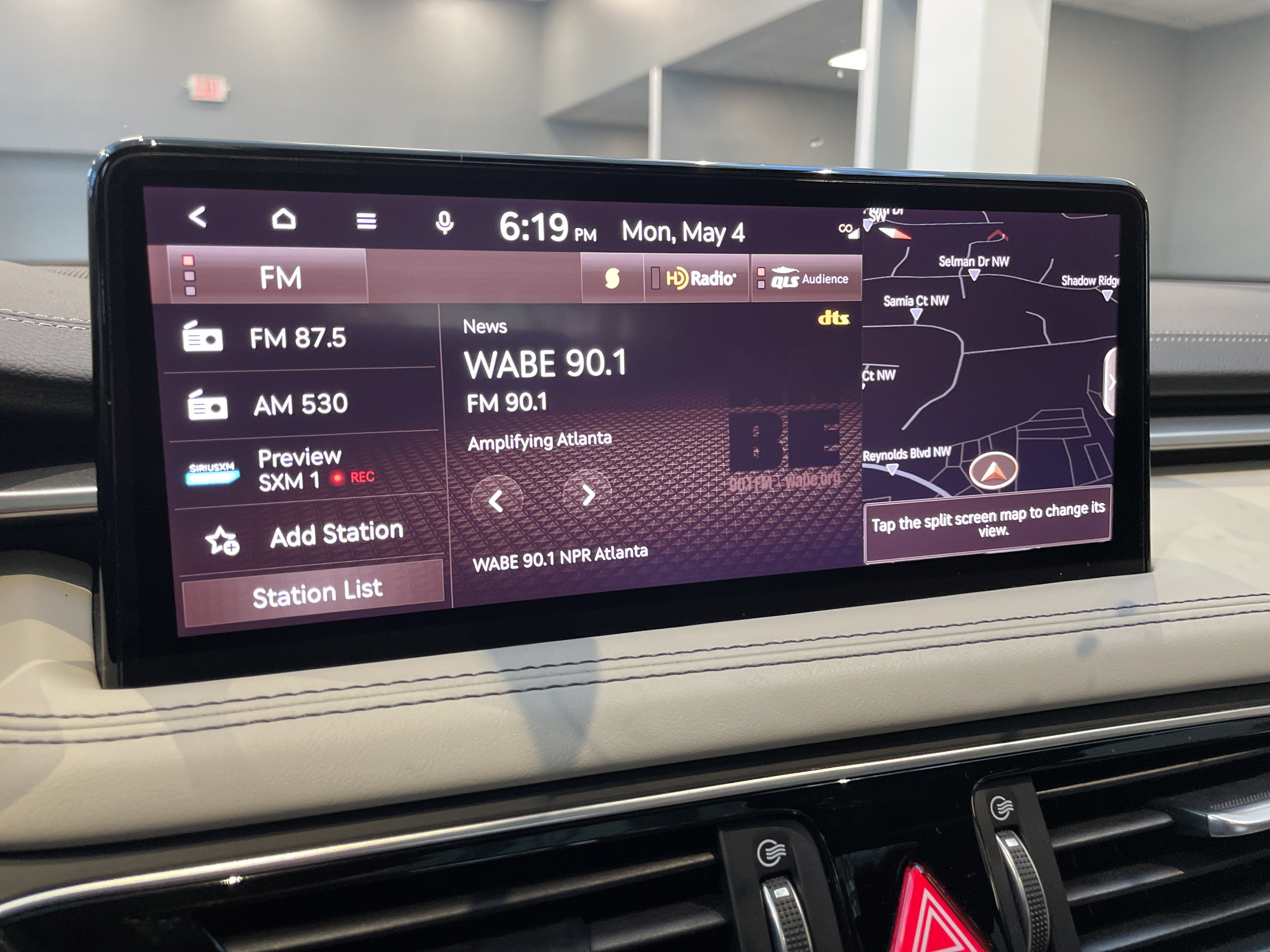 Used 2023 Genesis G70 3.3T w/ Sport Prestige Package RWD image 27