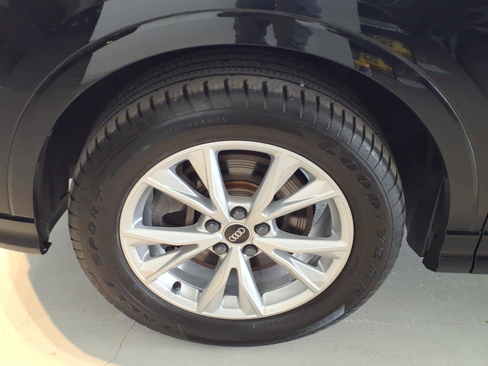 Used 2022 Audi Q3 2.0T Premium w/ Convenience Package AWD/4WD image 8