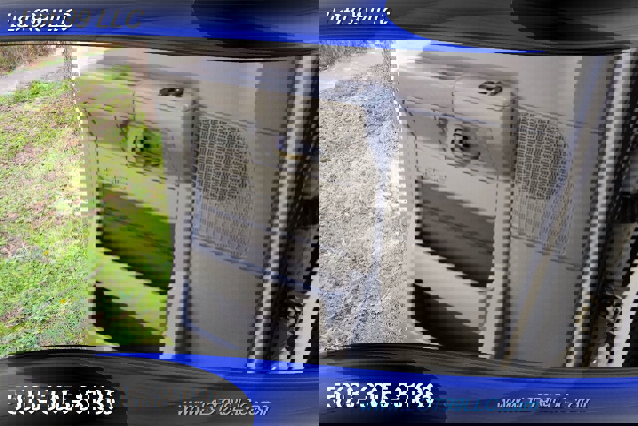 Used 2009 Ford E-350 and Econoline 350 Extended Super Duty image 21