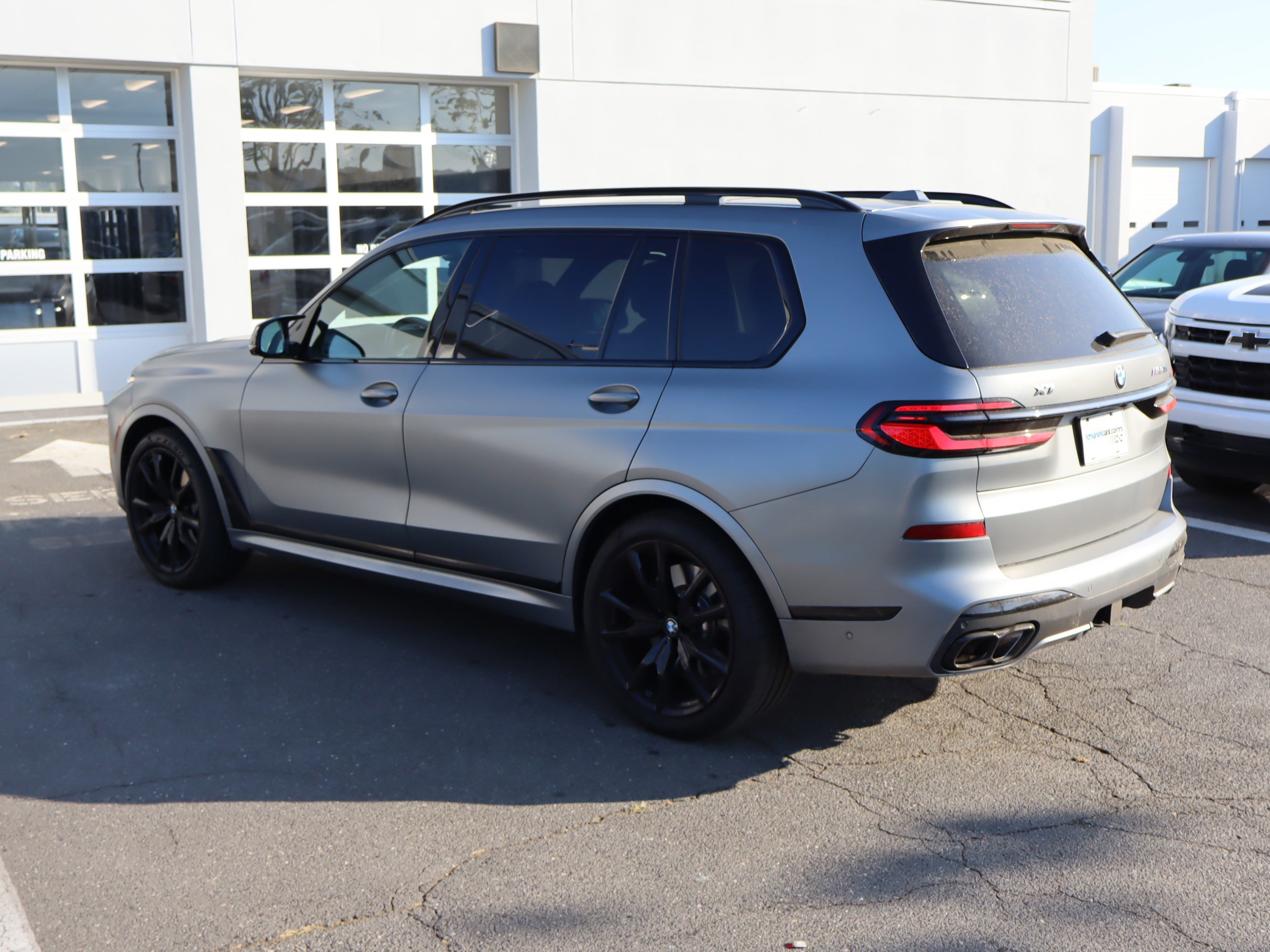 Used 2025 BMW X7 M60i AWD/4WD image 8