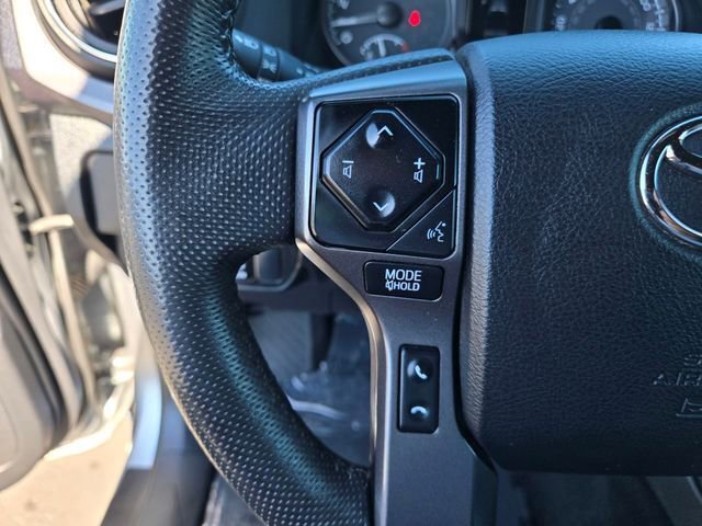 Certified 2022 Toyota Tacoma TRD Off-Road w/ Technology Package AWD/4WD image 23