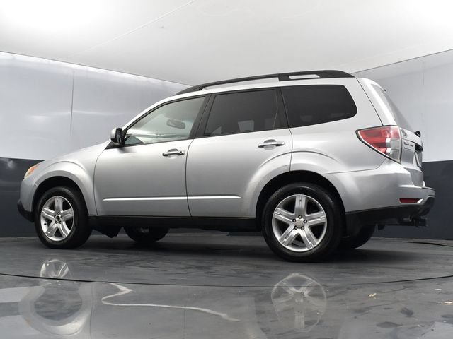 Used 2010 Subaru Forester 2.5X Limited AWD/4WD image 28