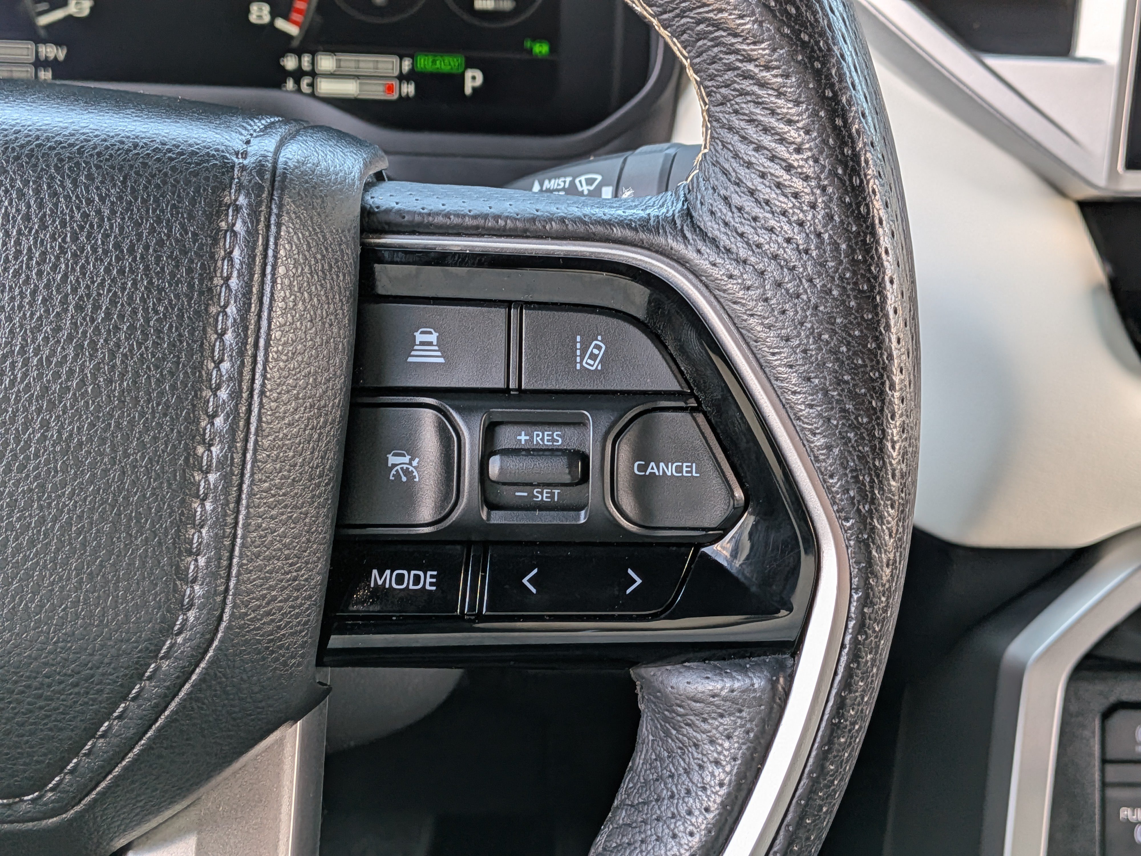Used 2023 Toyota Tundra Capstone AWD/4WD image 31