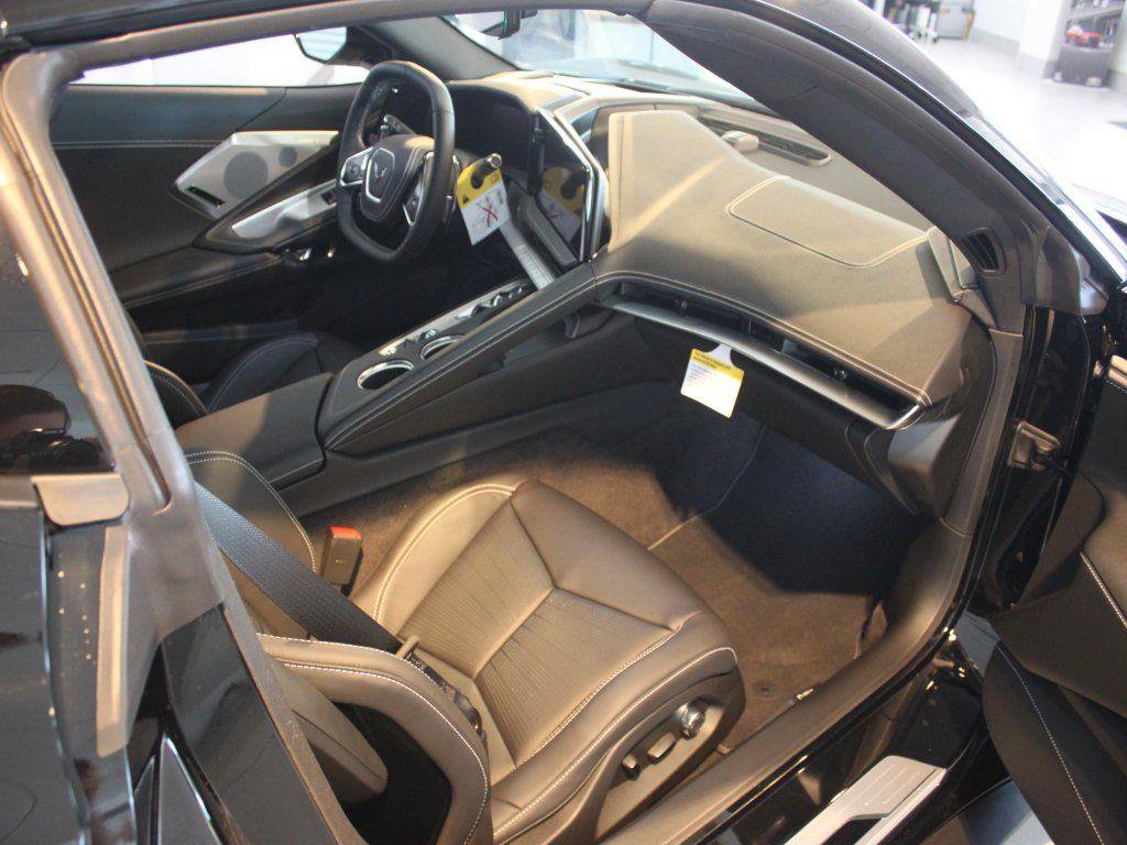 New 2026 Chevrolet Corvette Stingray Preferred Cpe w/ Z51 Performance Package image 18