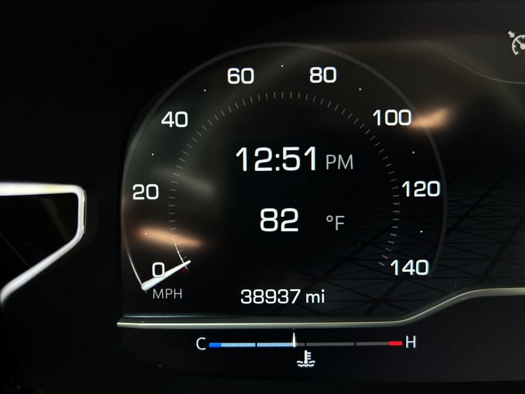 Certified 2023 GMC Yukon Denali AWD/4WD image 30