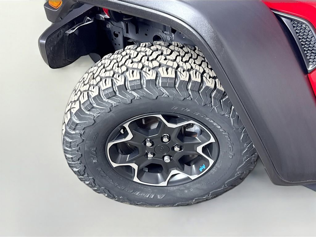 Used 2022 Jeep Wrangler Unlimited Rubicon 4xe w/ Safety Group image 43