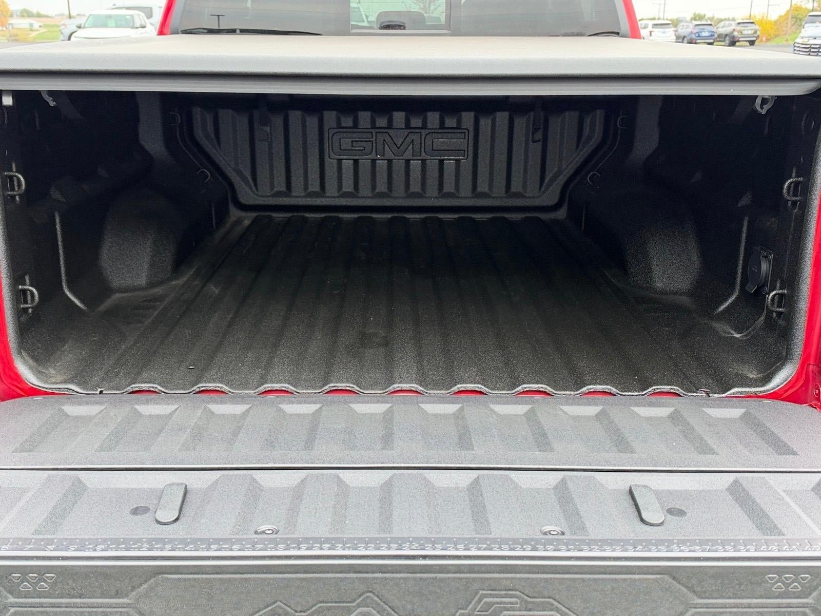 Used 2026 GMC Canyon Denali AWD/4WD image 4