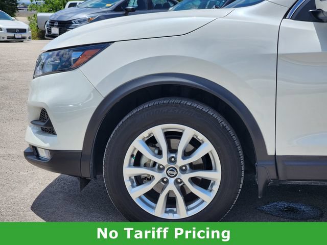 Used 2021 Nissan Rogue Sport SV w/ Technology Package FWD image 7