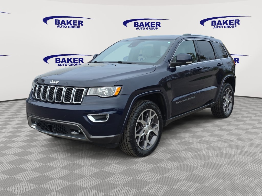 Used 2018 Jeep Grand Cherokee Limited AWD/4WD image 7