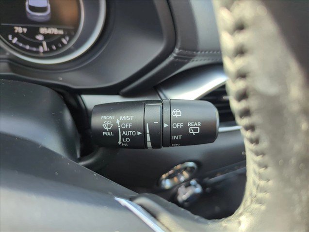 Used 2018 MAZDA CX-5 Touring w/ Preferred Equipment Package FWD image 18