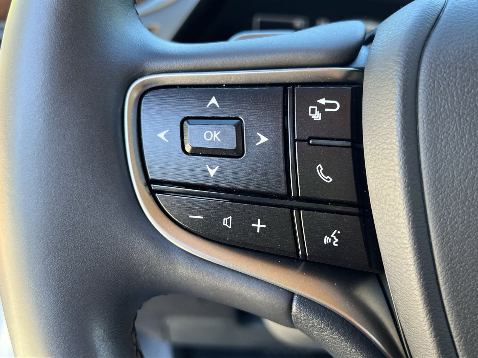 Used 2022 Lexus ES 350 w/ Premium Package FWD image 22