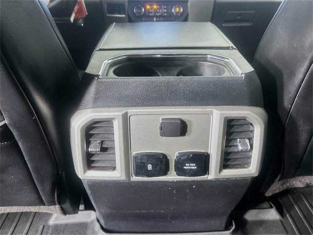 Used 2018 Ford F250 Lariat w/ Chrome Package image 26