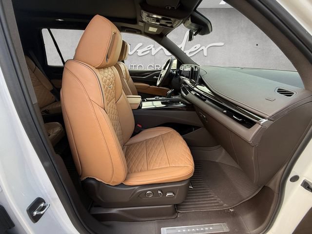 Used 2023 Cadillac Escalade Sport w/ Touring Package AWD/4WD image 24