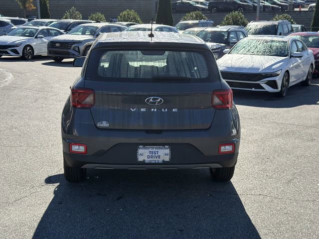 Used 2024 Hyundai Venue SE image 6