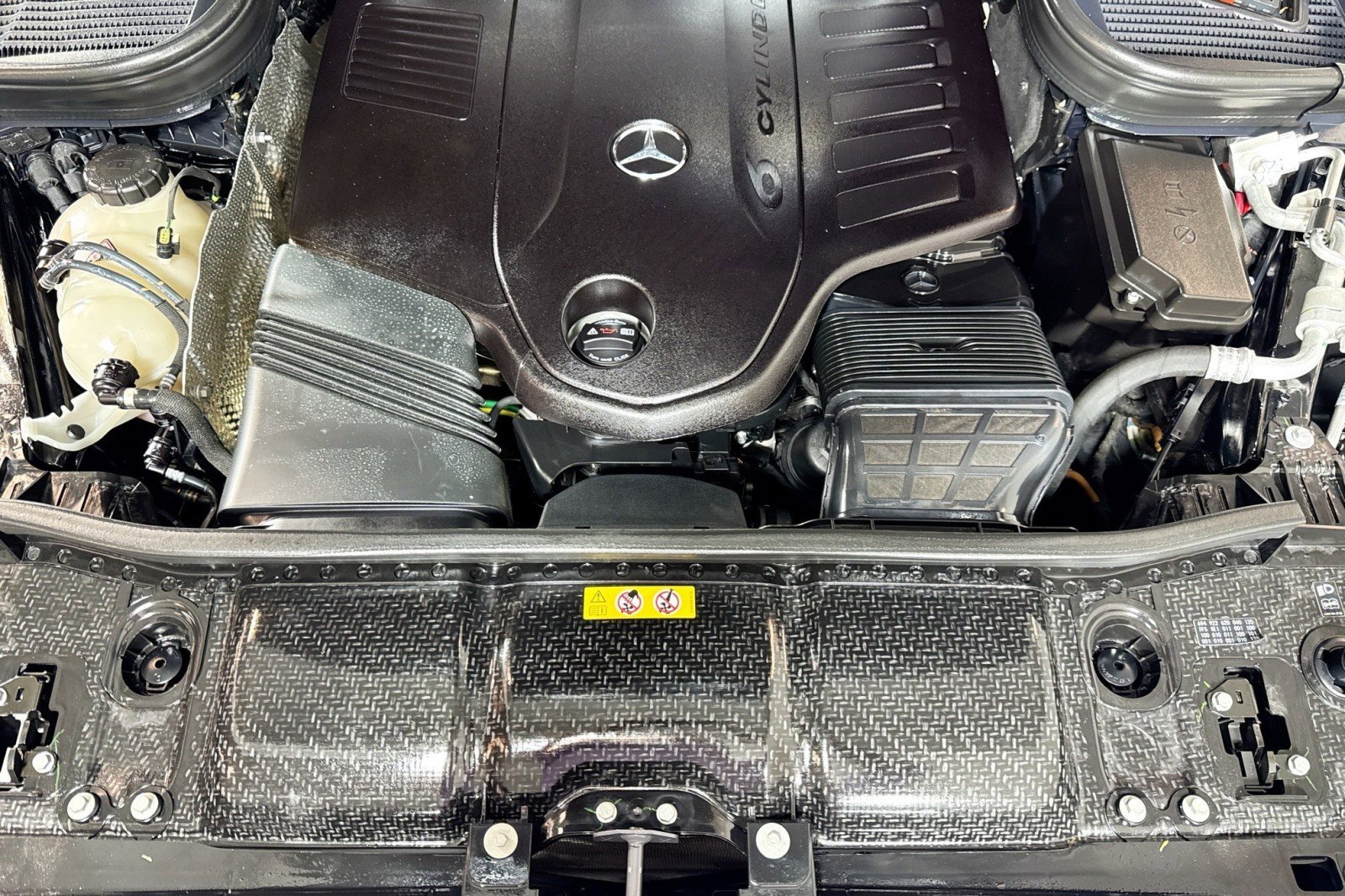 Used 2025 Mercedes-Benz GLS 450 4MATIC image 30