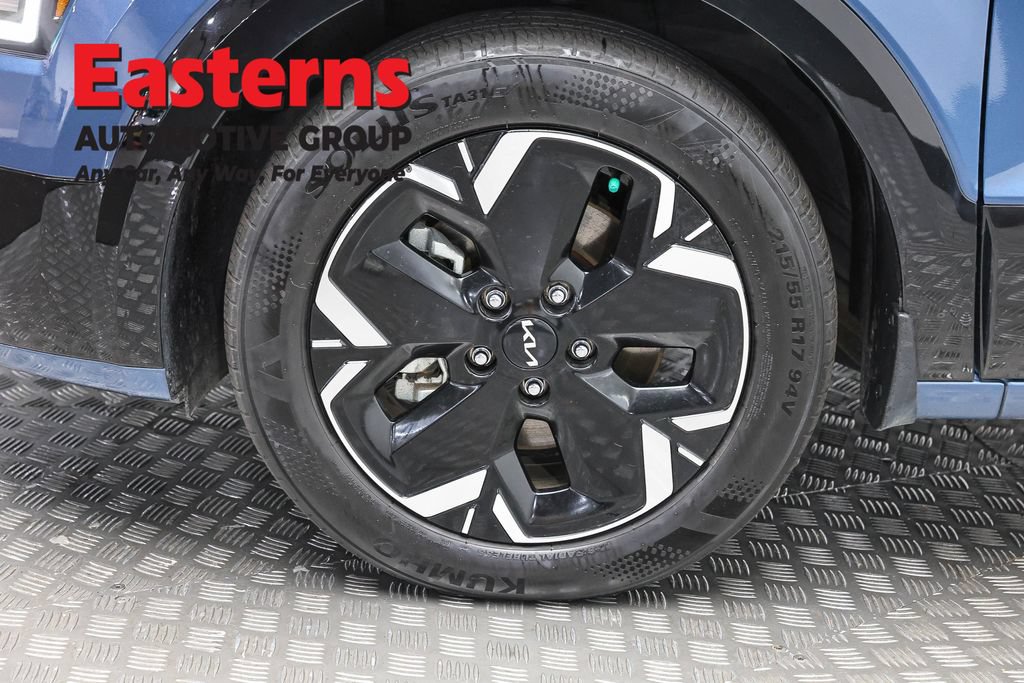 Used 2023 Kia Niro Wind w/ Wind Preserve Package FWD image 31