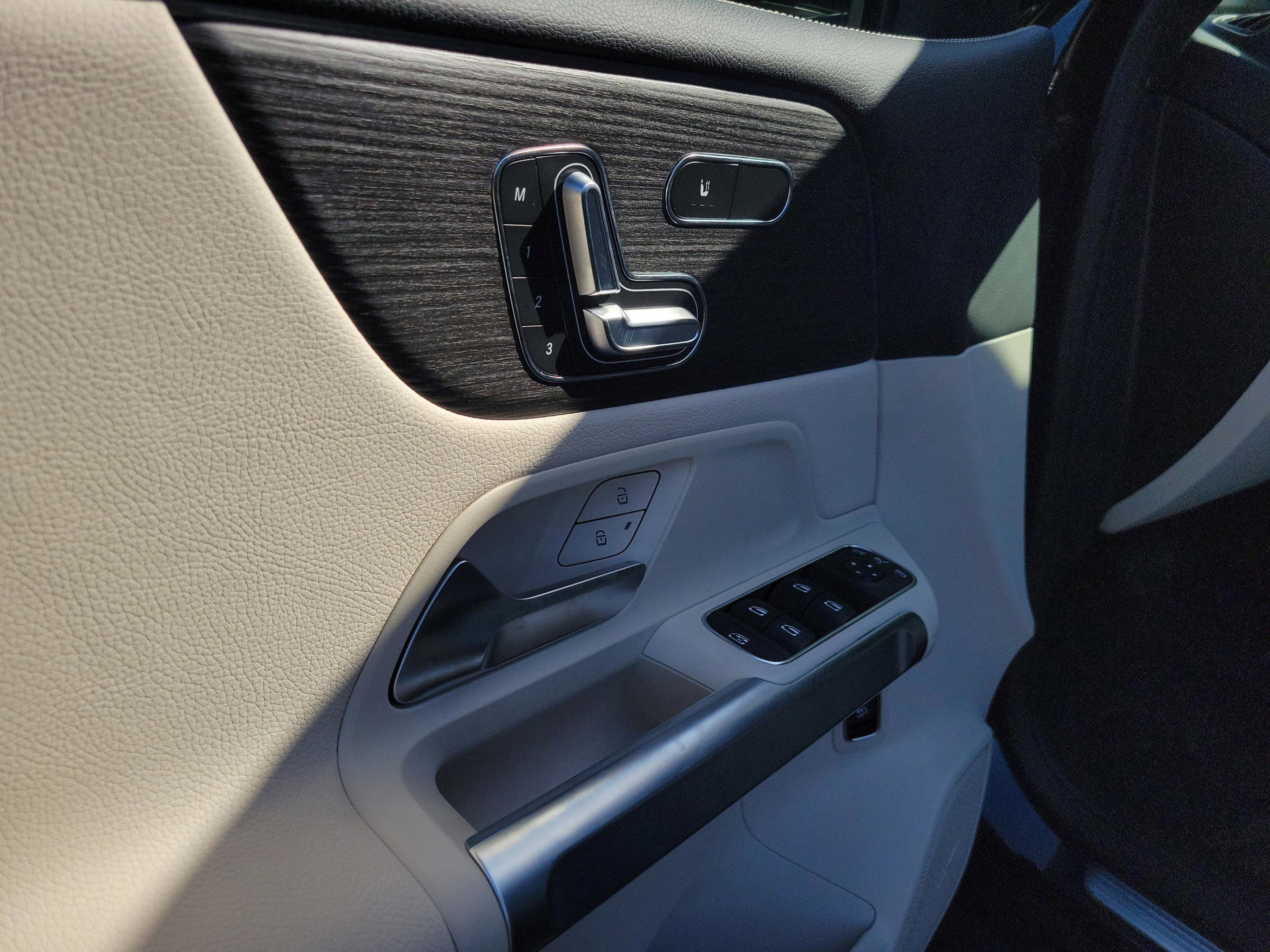 Certified 2026 Mercedes-Benz GLB 250 GLB 250 image 22