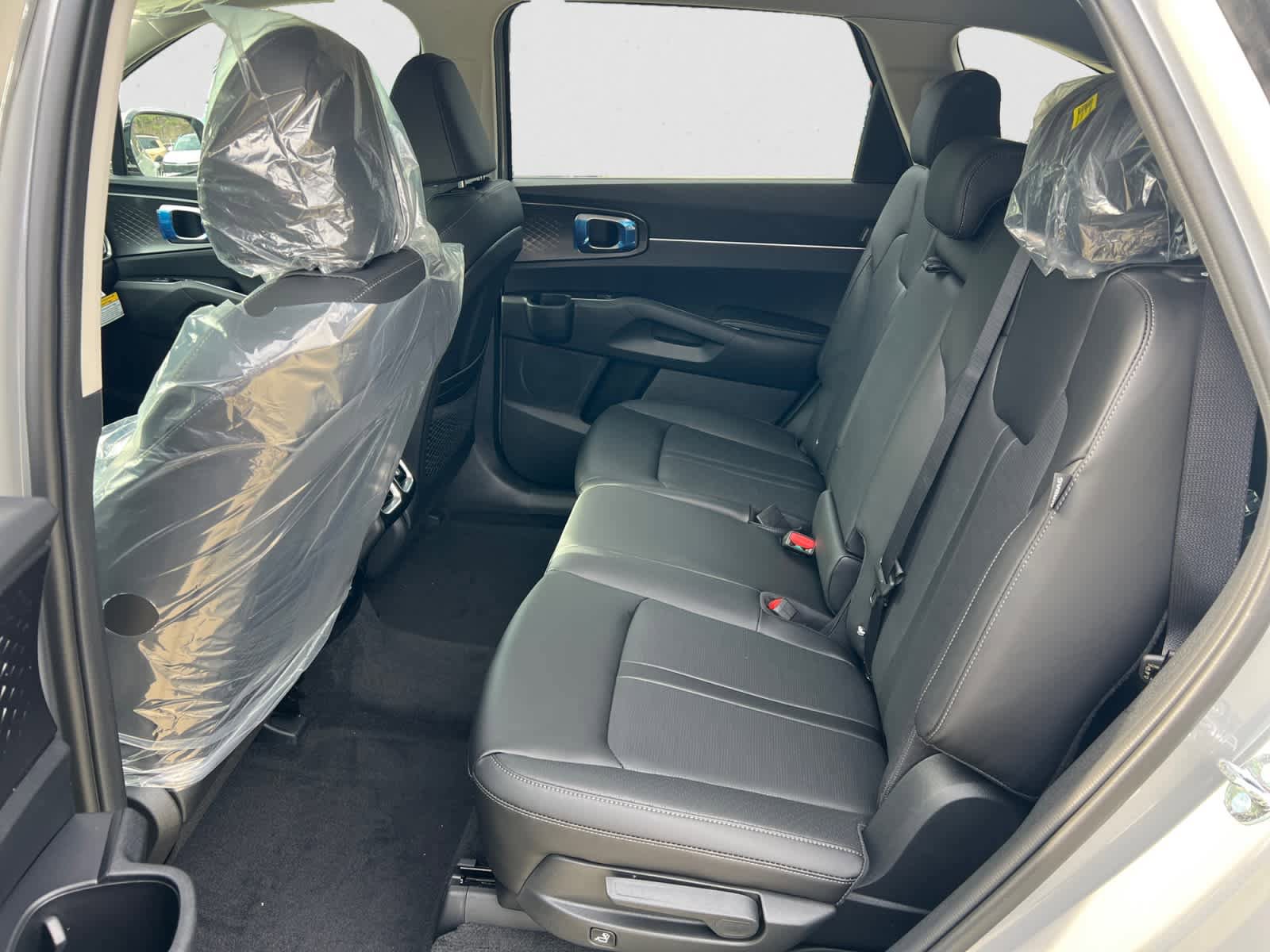 New 2026 Kia Sorento S FWD image 11