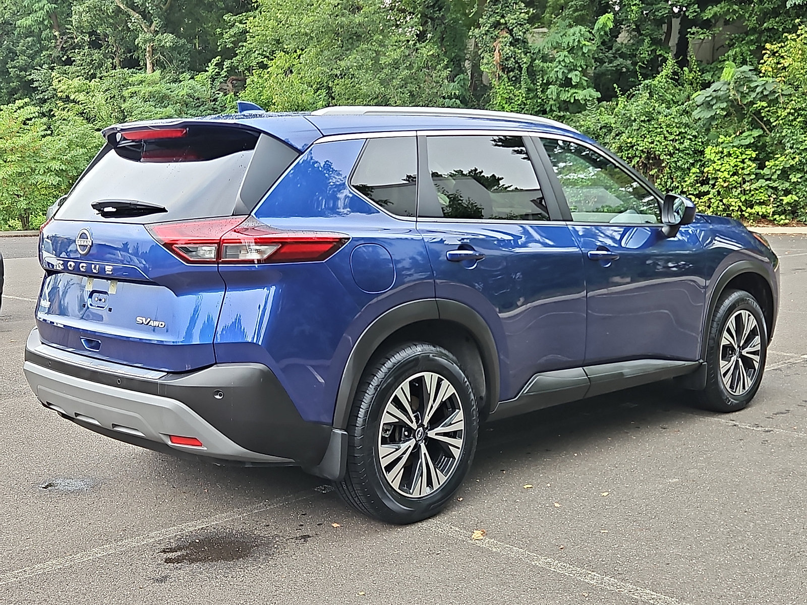 Certified 2023 Nissan Rogue SV w/ SV Premium B Package AWD/4WD image 6