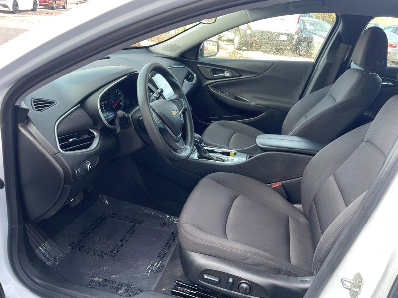 Used 2023 Chevrolet Malibu LT image 17