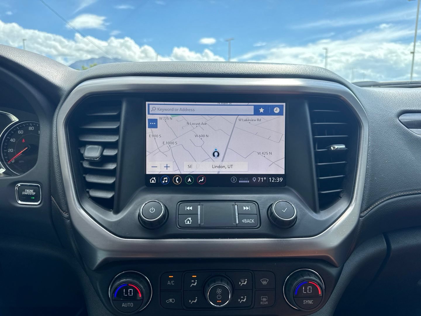 Used 2020 GMC Acadia AT4 w/ Driver Alert Package II AWD/4WD image 26
