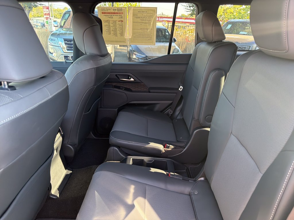 Used 2026 Lexus GX 550 w/ Cold Area Package AWD/4WD image 30