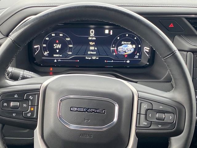 Certified 2023 GMC Yukon Denali image 8