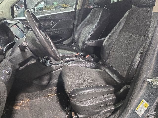 Used 2020 Buick Encore Preferred w/ Safety Package AWD/4WD image 14