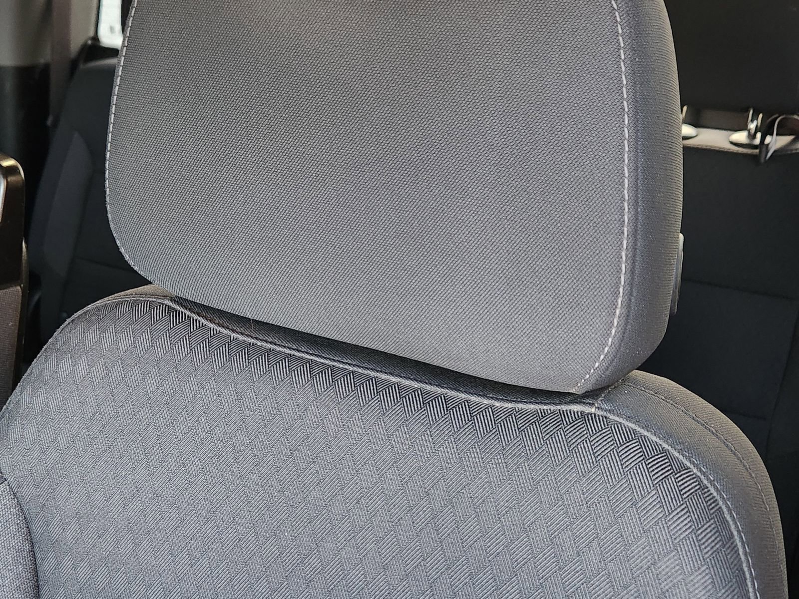 Used 2022 Chevrolet Silverado 2500 Custom w/ Custom Value Package image 16