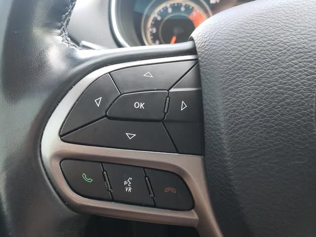 Used 2020 Jeep Cherokee Limited AWD/4WD image 24