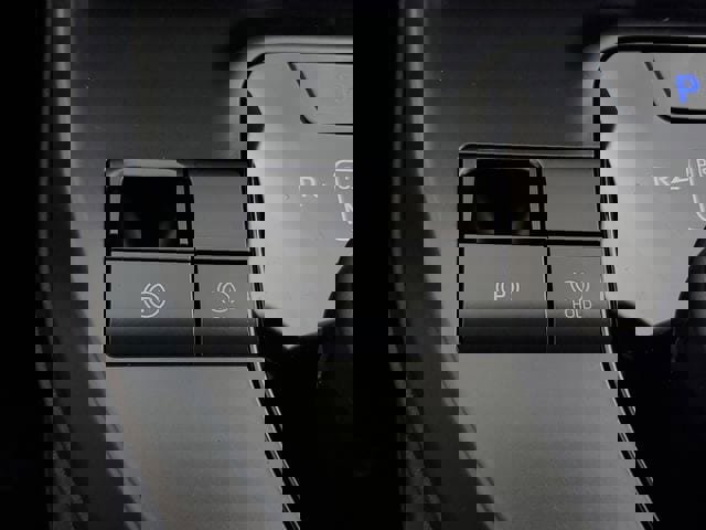 New 2026 Subaru Solterra Premium image 32