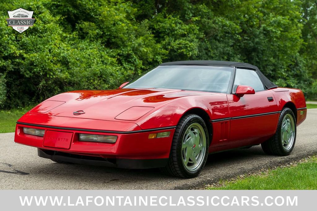 Used 1988 Chevrolet Corvette Convertible RWD image 17